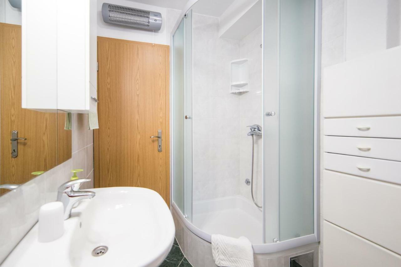 Ana Apartments Blace Dış mekan fotoğraf