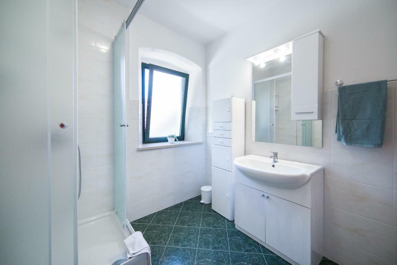 Ana Apartments Blace Dış mekan fotoğraf